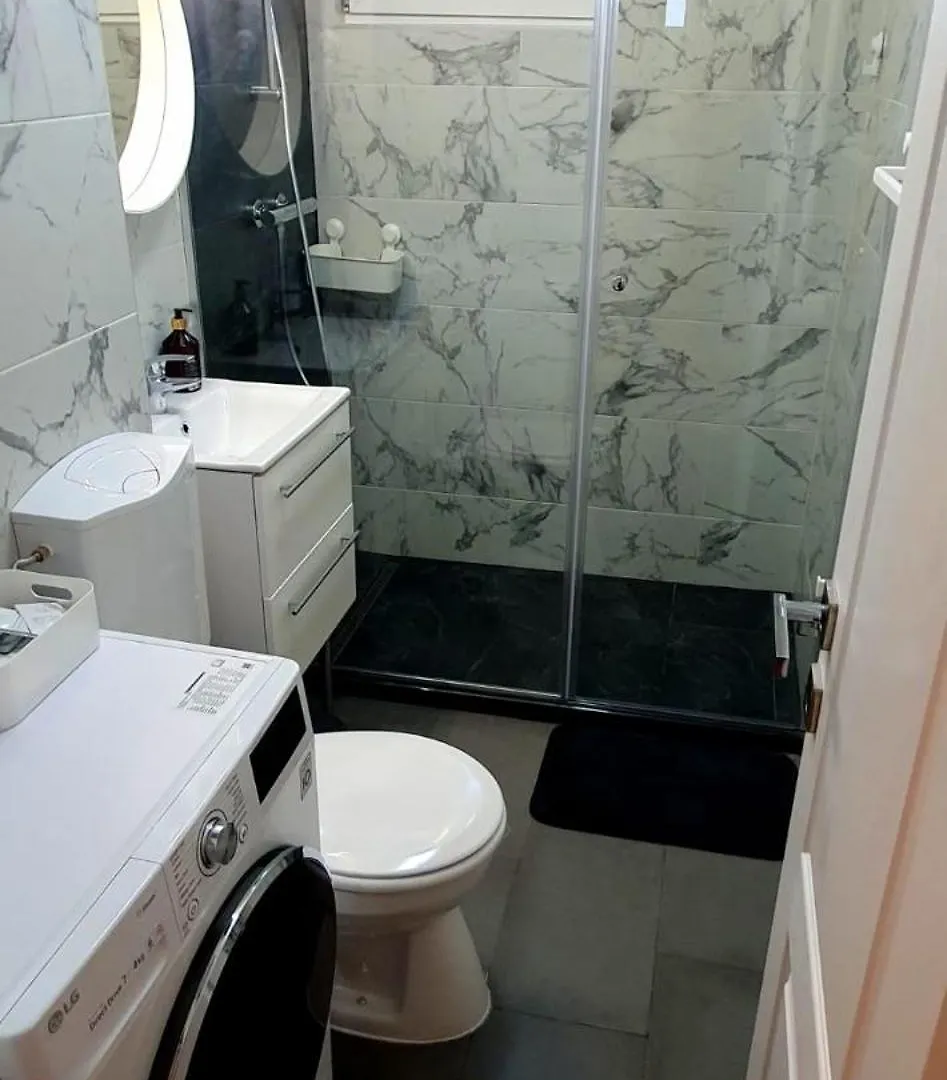 D&C Studio Ii/Self-Check-In Bukurešť